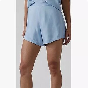 Athleta Calm Cool Pull On Satin Lounge Shorts Baby Blue Women’s